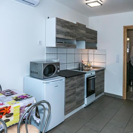FeDa Apartmanház Balatonboglár Esterno foto